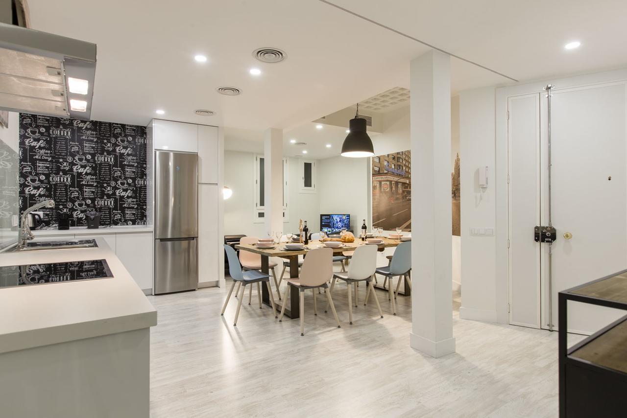 Bookinmadrid Com - Cascorro Sq 18 Pax Apartment Luaran gambar
