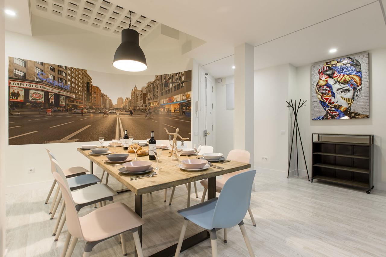 Bookinmadrid Com - Cascorro Sq 18 Pax Apartment Luaran gambar